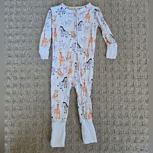 Posh Peanut Converible Zippy Sleeper Zoo Babies